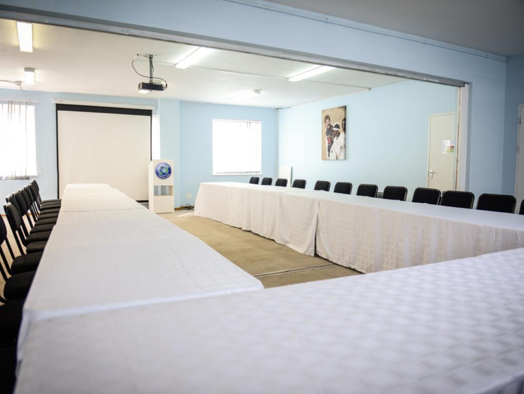Hokahanya Inn & Conference Centre 마세루 외부 사진
